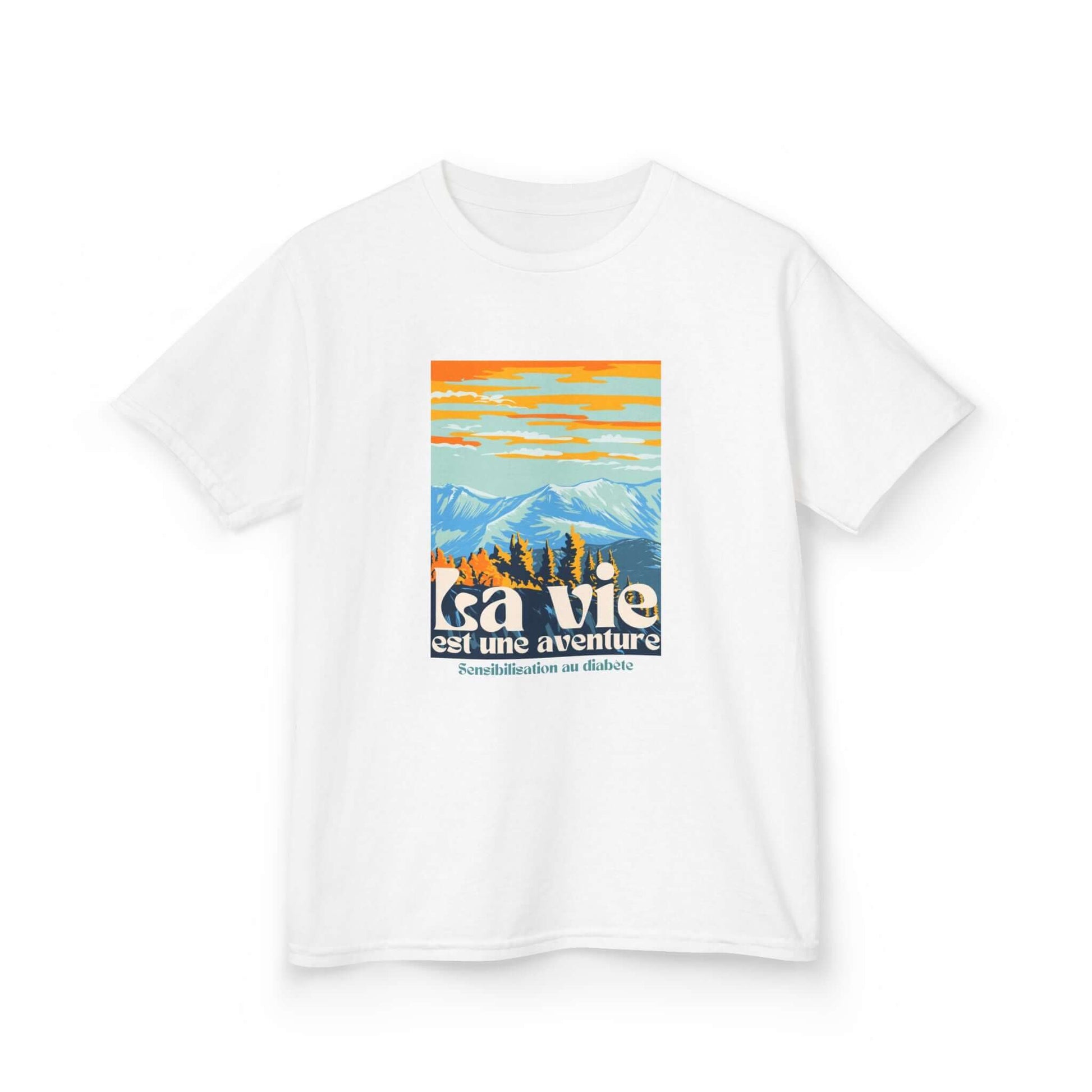 The Diabuddies Store Life is an Adventure, Mountains (French) - Kids Tee Life is an Adventure, Mountains (French) - Kids Tee: Inspire your little explorer with our "La vie est une aventure" Kids Tee! This super soft and comfortable t-shirt is perfect for