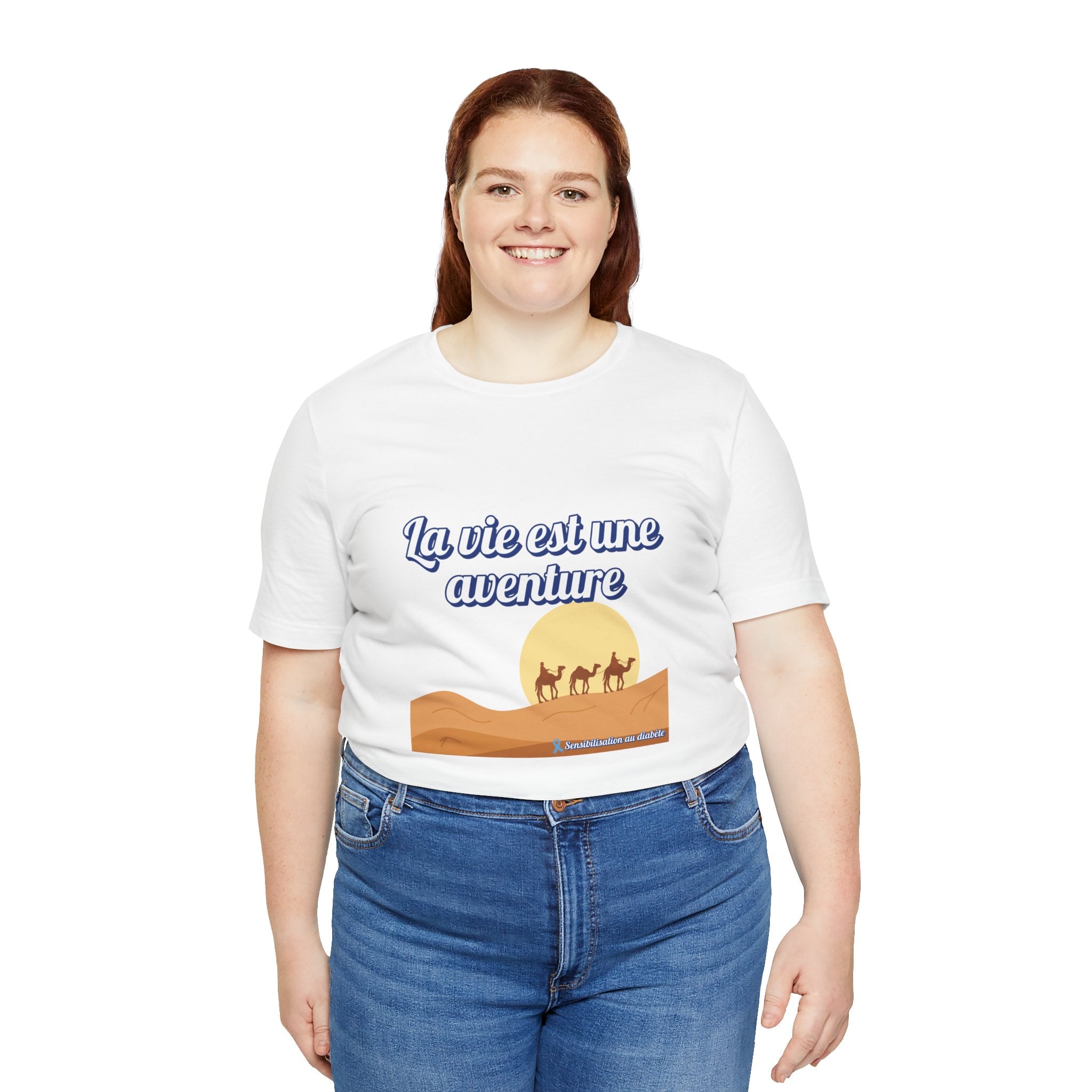 Life is an Adventure (French) - Unisex Tee The Diabuddies Store T-Shirts $30.27