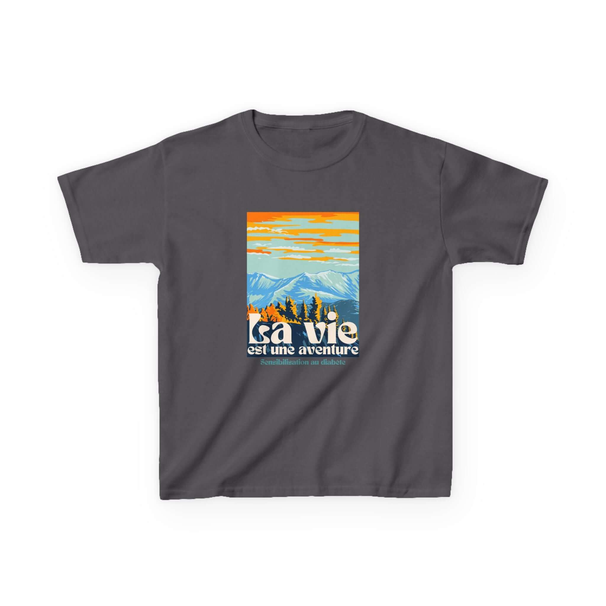 The Diabuddies Store Life is an Adventure, Mountains (French) - Kids Tee Life is an Adventure, Mountains (French) - Kids Tee: Inspire your little explorer with our "La vie est une aventure" Kids Tee! This super soft and comfortable t-shirt is perfect for