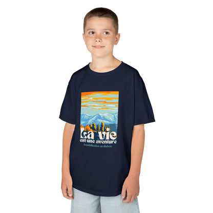 The Diabuddies Store Life is an Adventure, Mountains (French) - Kids Tee Life is an Adventure, Mountains (French) - Kids Tee: Inspire your little explorer with our "La vie est une aventure" Kids Tee! This super soft and comfortable t-shirt is perfect for