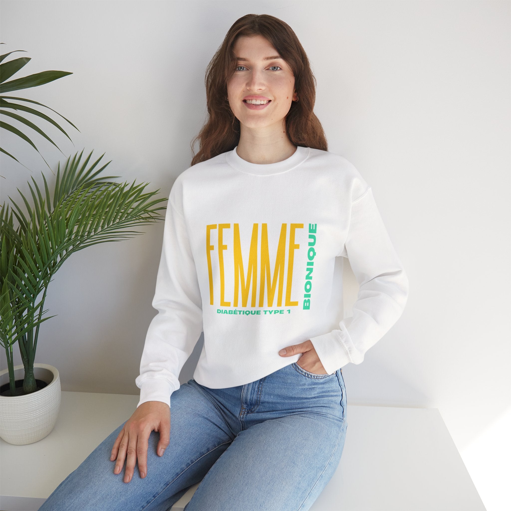 The Diabuddies Store Bionic Woman Diabetes (French) - Unisex Sweatshirt Bionic Woman Diabetes (French) - Unisex Sweatshirt: Unleash your inner Bionic strength! This Unisex Sweatshirt is a powerful statement of resilience, strength, and modern-day heroism