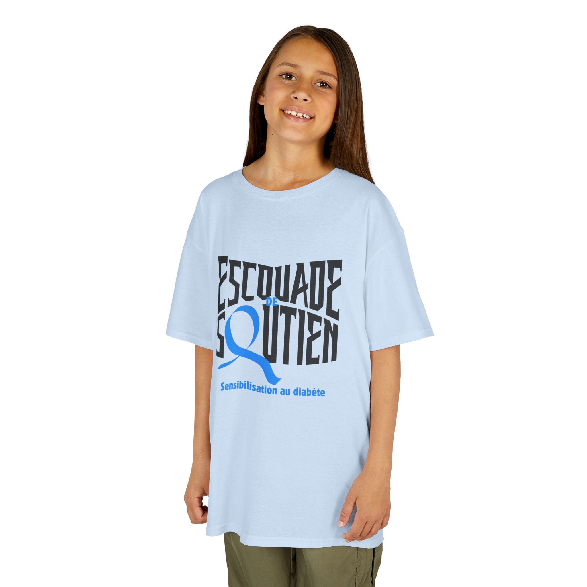 The Diabuddies Store Diabetes Support Squad (French) - Kids Tee Diabetes Support Squad (French) - Kids Tee: Unite against diabetes with the Diabetes Support Squad Kids' French Tee! This super-soft t-shirt is perfect for little heroes showing their support