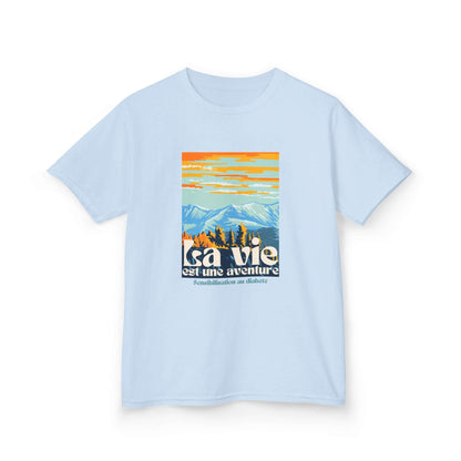 The Diabuddies Store Life is an Adventure, Mountains (French) - Kids Tee Life is an Adventure, Mountains (French) - Kids Tee: Inspire your little explorer with our "La vie est une aventure" Kids Tee! This super soft and comfortable t-shirt is perfect for