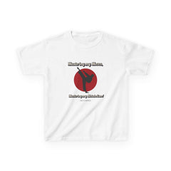 The Diabuddies Store Awareness, Diabetes & Karate - Kids Tee Awareness, Diabetes & Karate - Kids Tee: Unleash your inner warrior with our kids Tee! With the empowering phrase: "Maîtriser mes mouvements, maîtriser mon métabolisme!" T-Shirts $17.06
