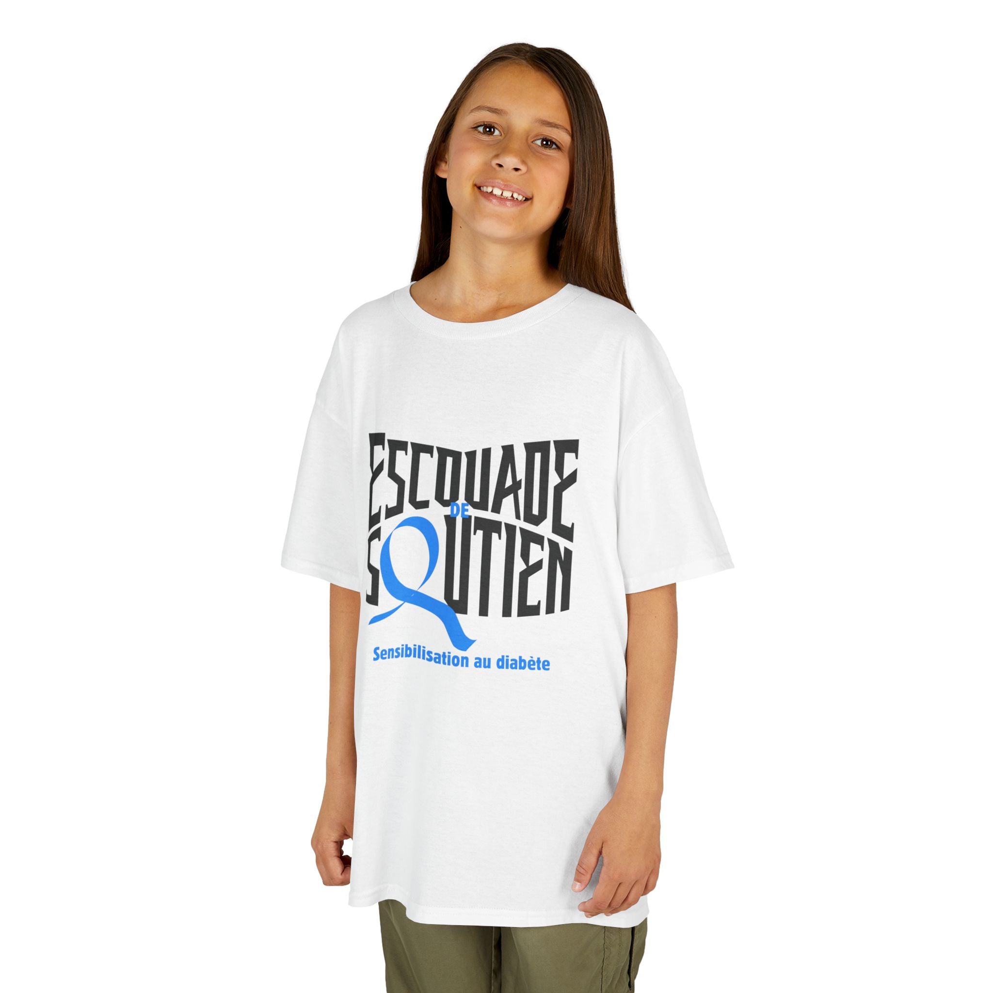 The Diabuddies Store Diabetes Support Squad (French) - Kids Tee Diabetes Support Squad (French) - Kids Tee: Unite against diabetes with the Diabetes Support Squad Kids' French Tee! This super-soft t-shirt is perfect for little heroes showing their support