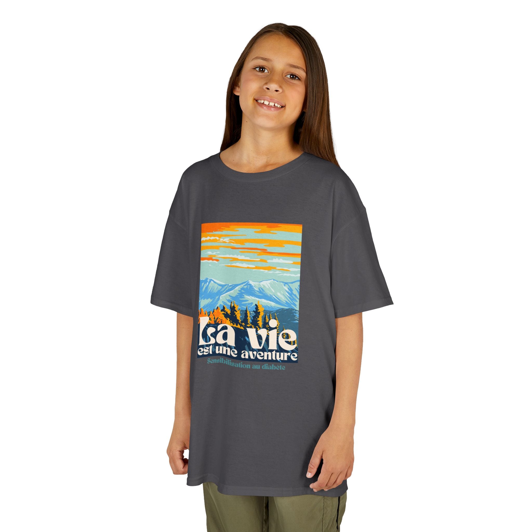 The Diabuddies Store Life is an Adventure, Mountains (French) - Kids Tee Life is an Adventure, Mountains (French) - Kids Tee: Inspire your little explorer with our "La vie est une aventure" Kids Tee! This super soft and comfortable t-shirt is perfect for