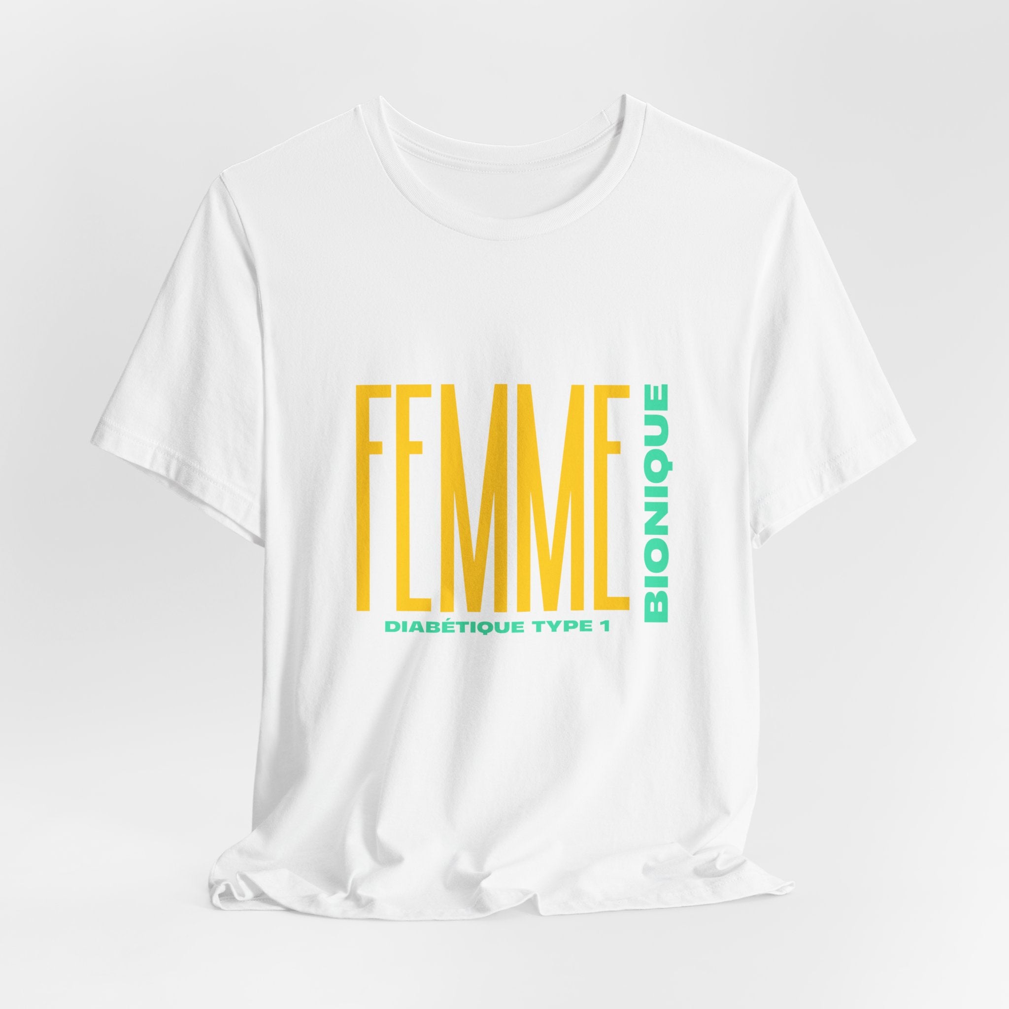 Bionic Woman (French) - Unisex Tee
