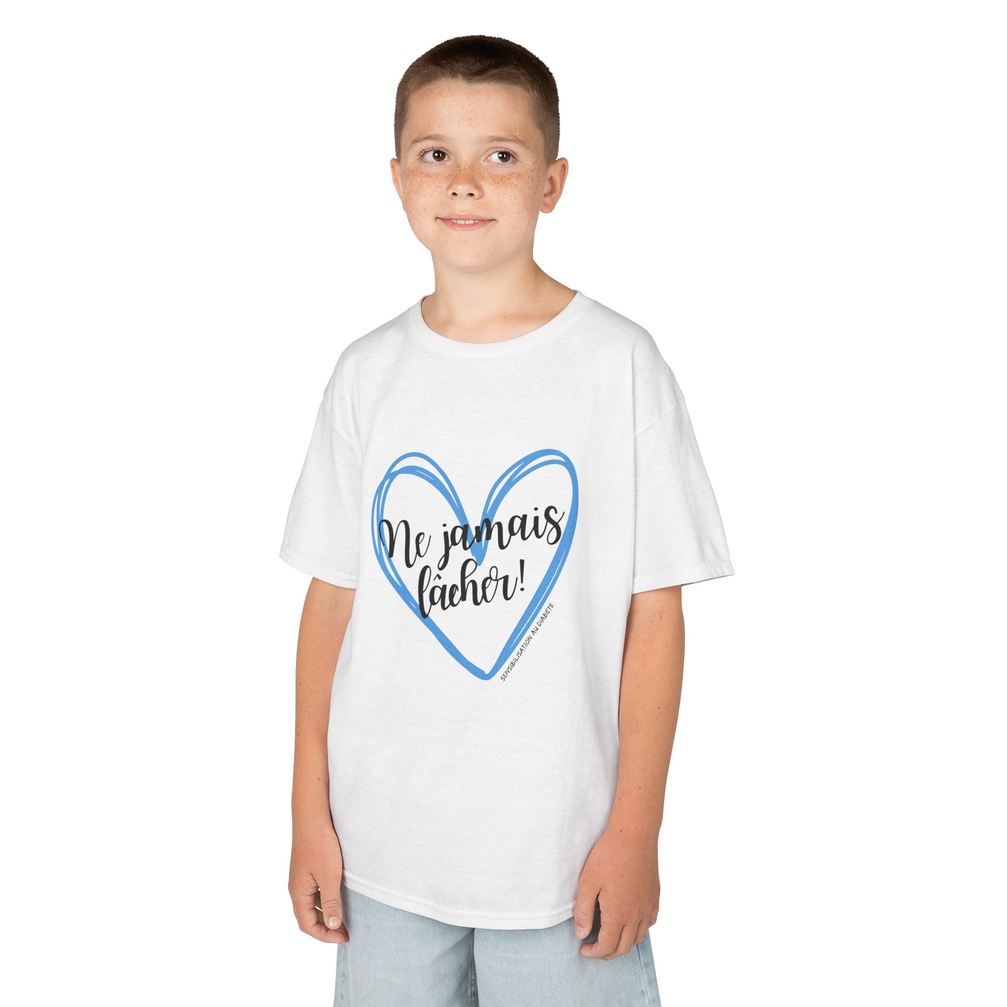 The Diabuddies Store Never Give Up in French - Kids Tee Never Give Up in French - Kids Tee: A powerful statement for the young warriors of the diabetes community. This French "Ne jamais lâcher" Tee is the perfect way to share a message of strength, resili