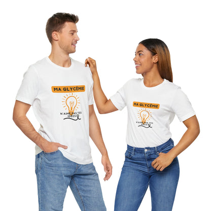 The Diabuddies Store Blood Sugar Says No (French) - Unisex Tee Blood Sugar Says No (French) - Unisex Tee: Some ideas are just not worth the rollercoaster! Our "Ma glycémie n'aime pas tes idées!" unisex tee is a humorous and relatable way to express the ev