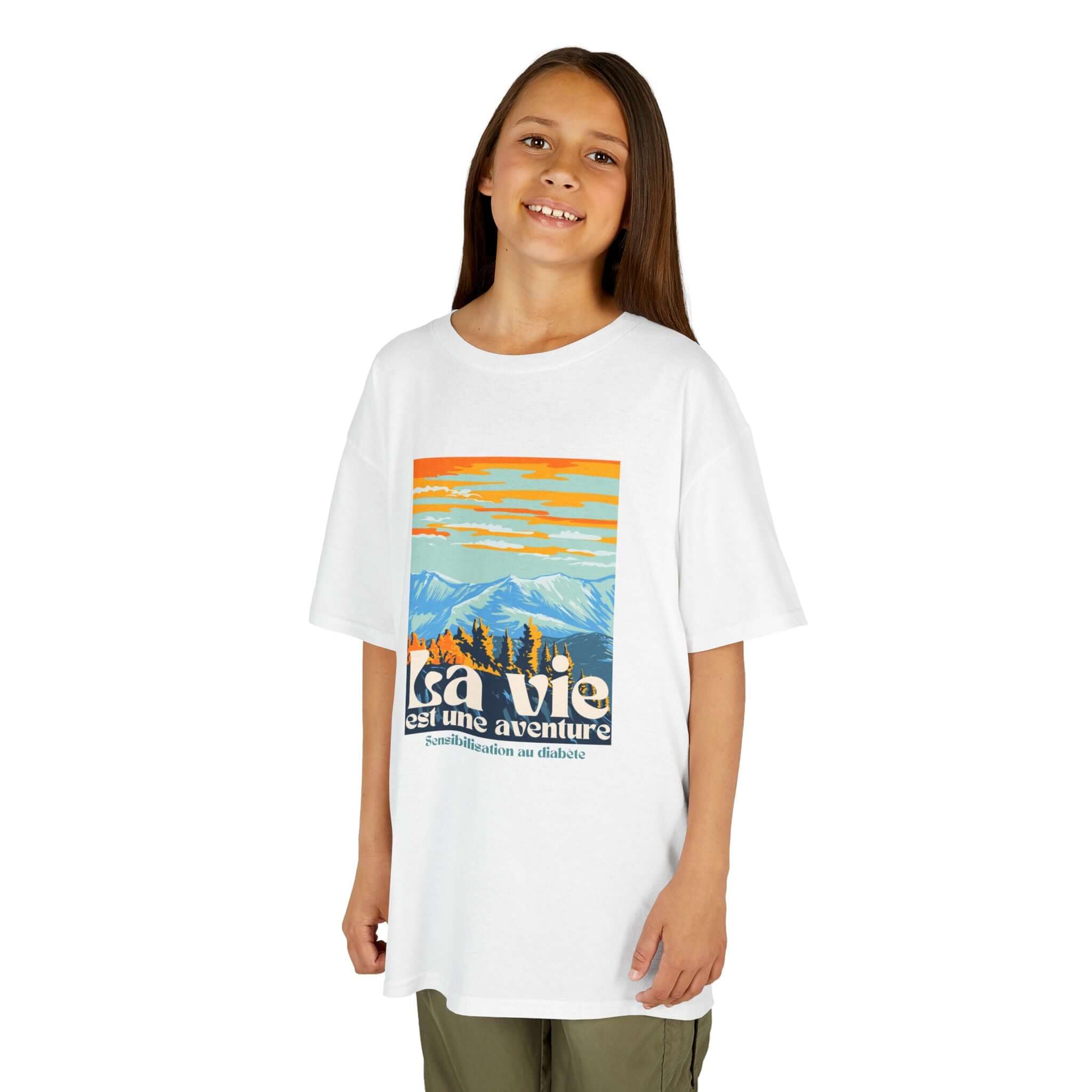 The Diabuddies Store Life is an Adventure, Mountains (French) - Kids Tee Life is an Adventure, Mountains (French) - Kids Tee: Inspire your little explorer with our "La vie est une aventure" Kids Tee! This super soft and comfortable t-shirt is perfect for